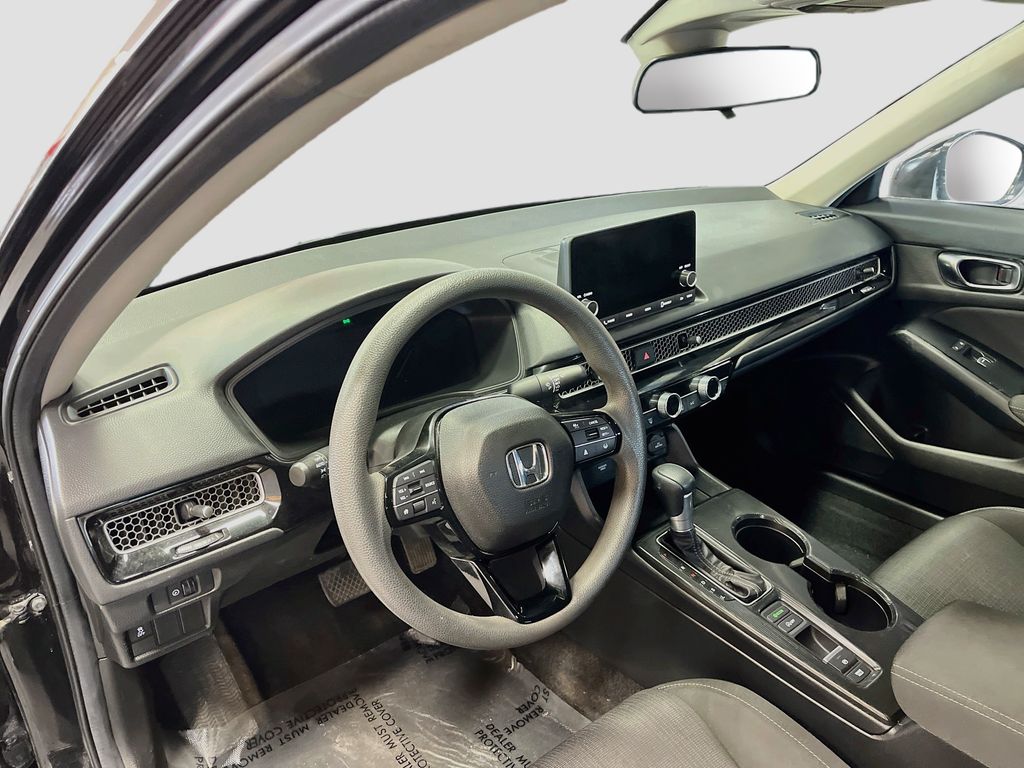 Used 2025 Black Honda LX image 9