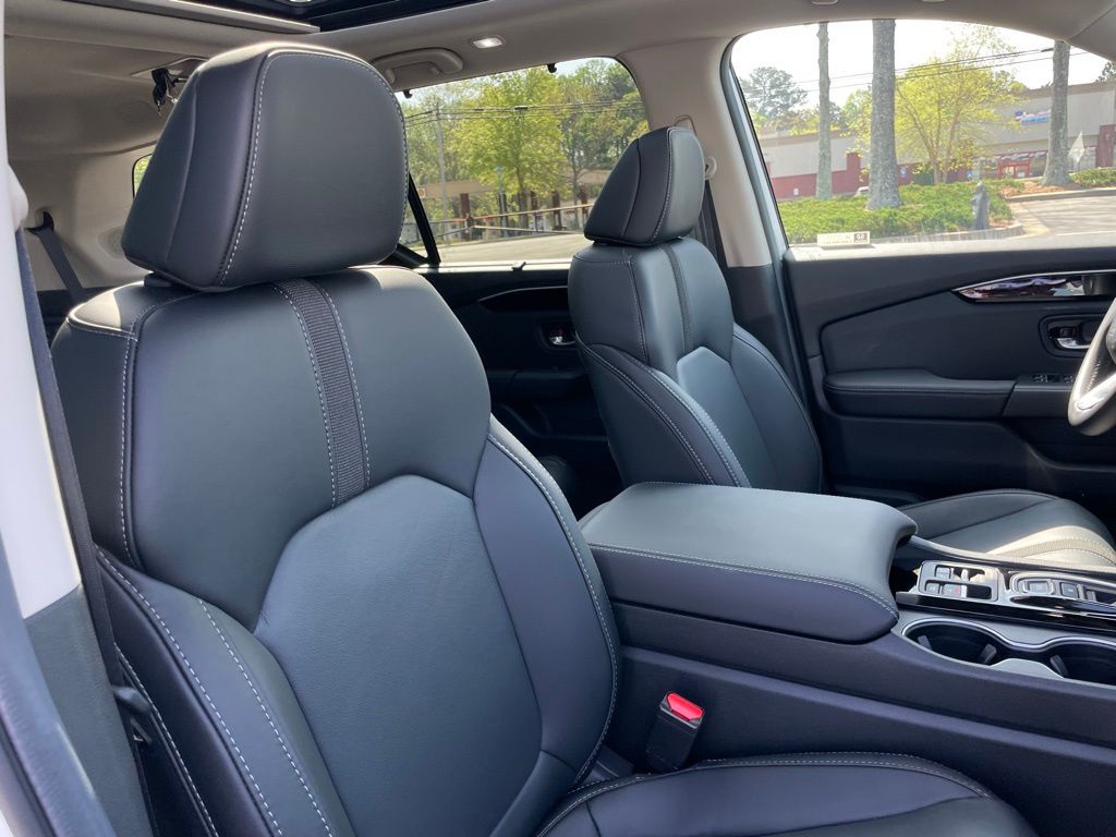 Thumbnail: 2025 Honda Pilot - 28
