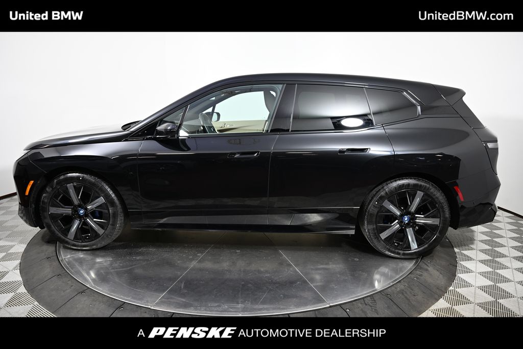 Thumbnail: 2022 BMW iX - 2