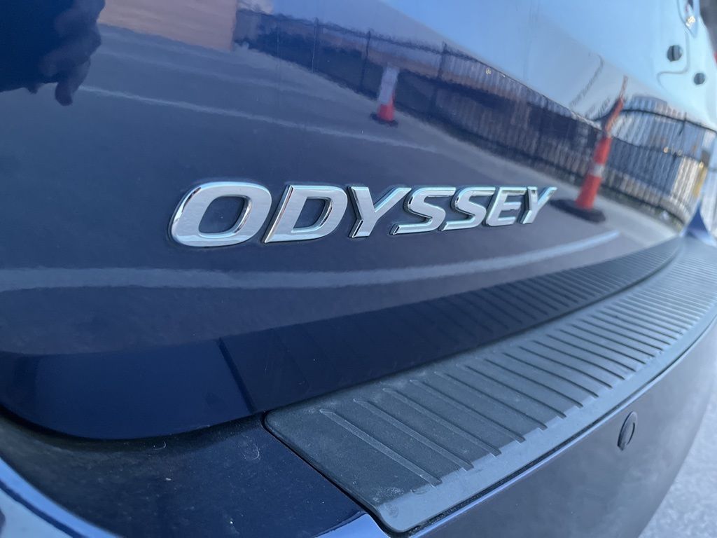 Thumbnail: 2021 Honda Odyssey - 8