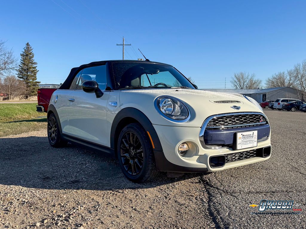 Pepper White 2017 MINI Cooper S Convertible FWD Convertible Front-Wheel Drive 7-Speed Automatic