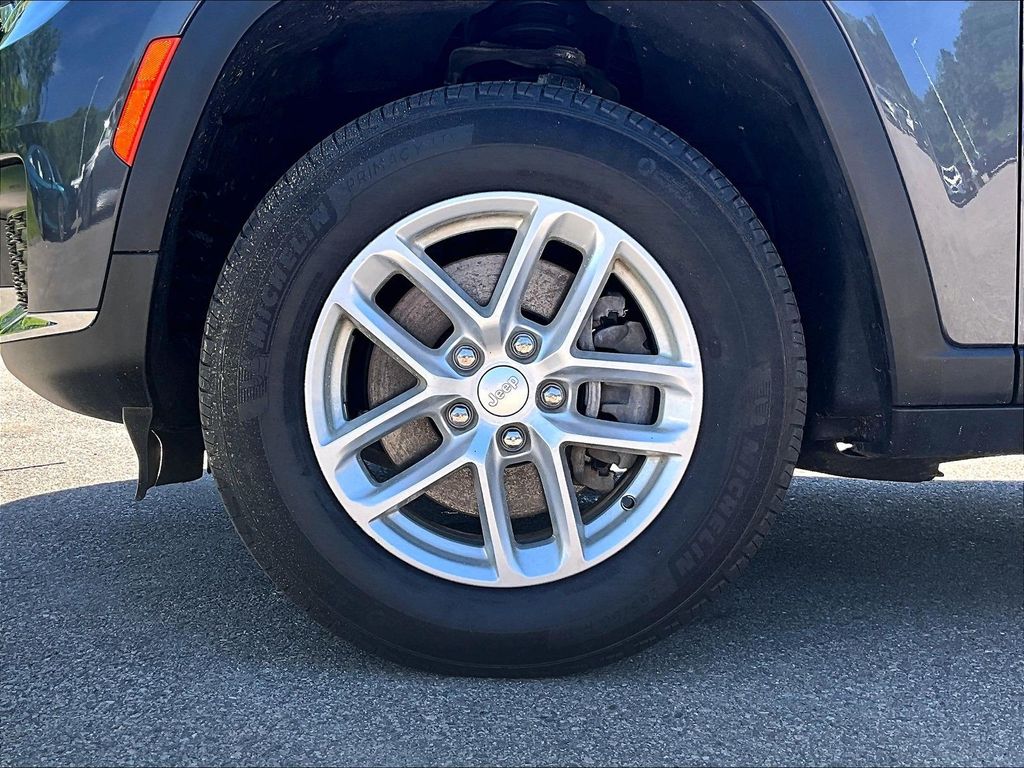 2023 Jeep Grand Cherokee L — photo 7