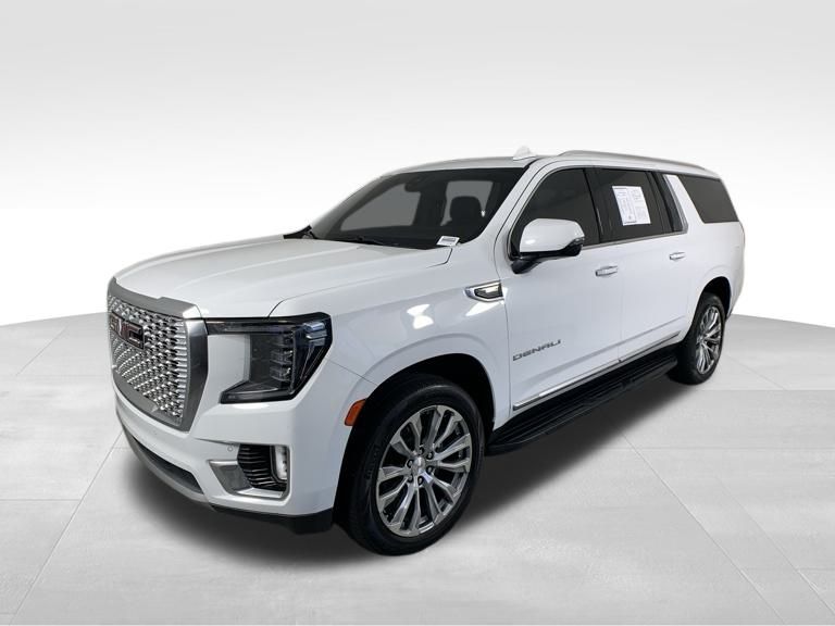 2021 GMC Yukon XL Denali 3