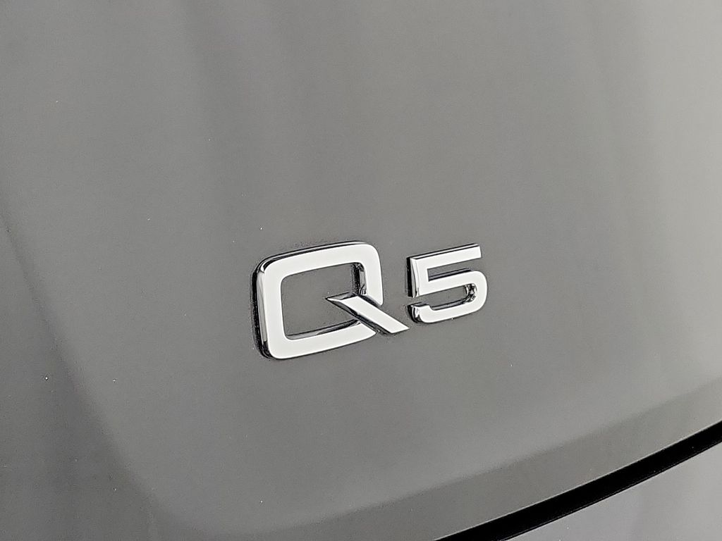 2024 Audi Q5 e Premium 26