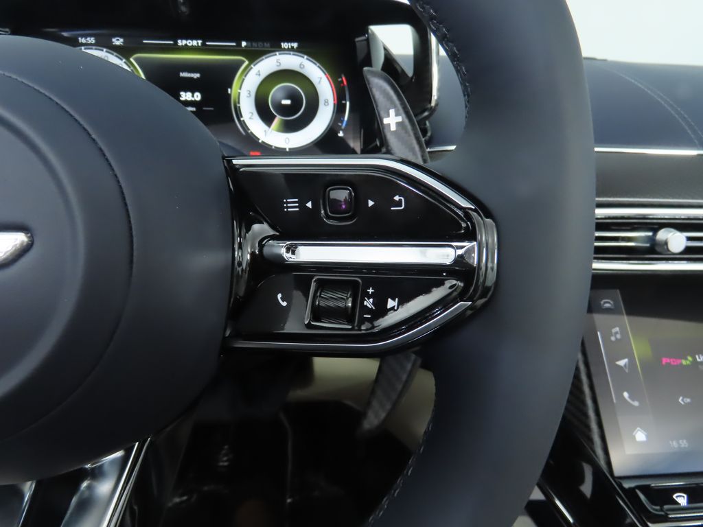 Thumbnail: 2026 Aston Martin Vantage - 20