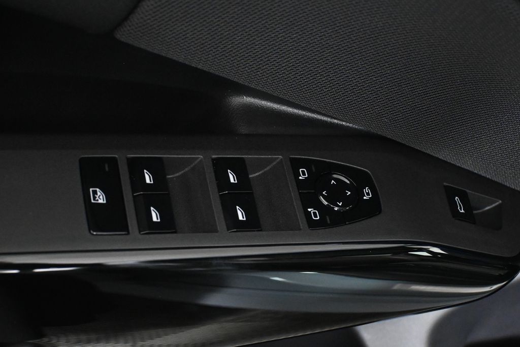 Thumbnail: 2026 BMW X3 - 30