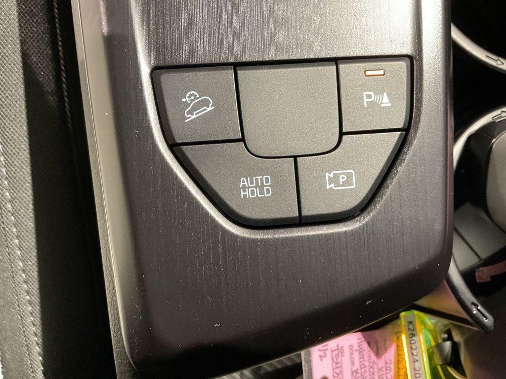 New 2026 Gray Kia S image 13