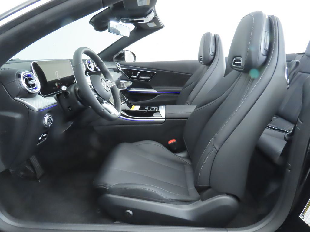 2025 Mercedes-Benz CLE 300 28