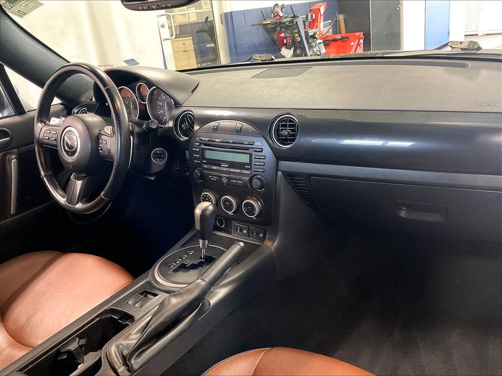 2013 Mazda Miata — photo 14
