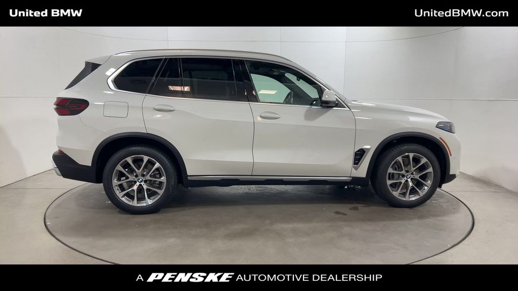 2026 BMW X5 xDrive40i 9