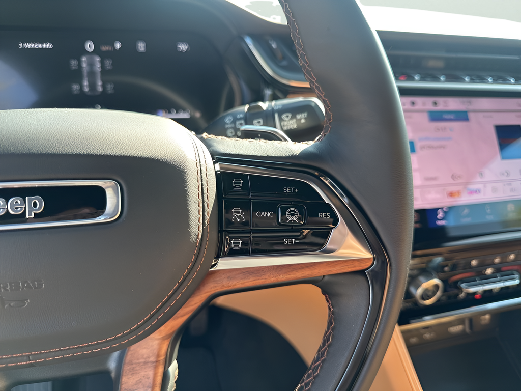 New Car 2025 Jeep Grand Cherokee  Summit For Sale Under $70,000 In Austin, Texas