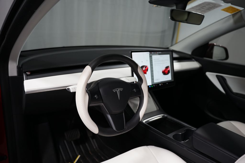 2021 Tesla Model Y Standard Range 7