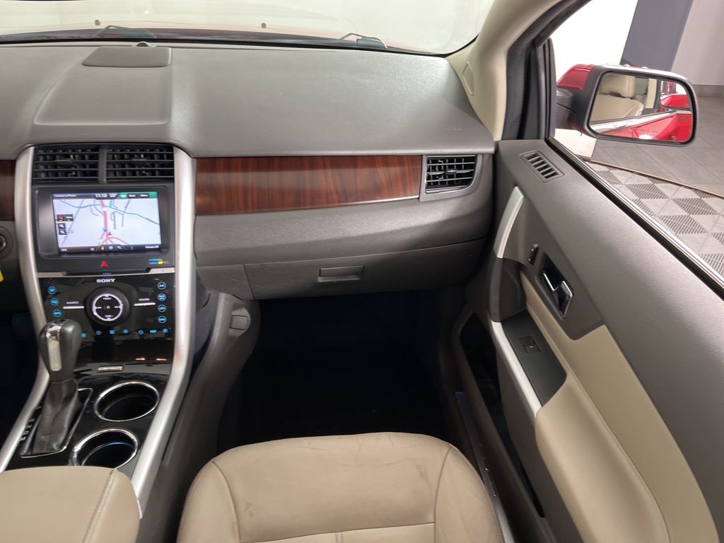 2012 Ford Edge Limited 18