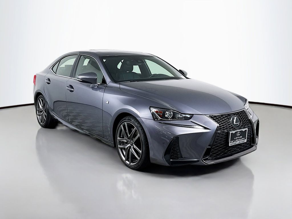 Thumbnail: 2019 Lexus IS - 3