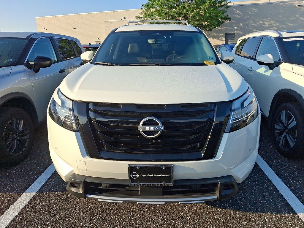 Thumbnail: 2023 Nissan Pathfinder - 2