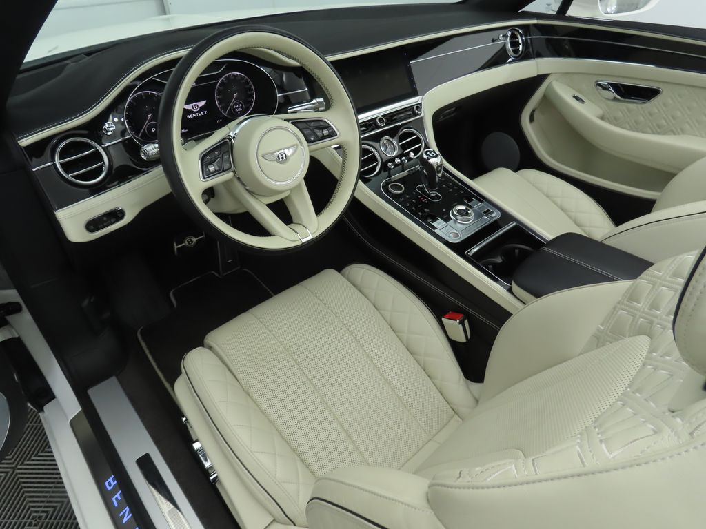 Thumbnail: 2022 Bentley Continental - 17