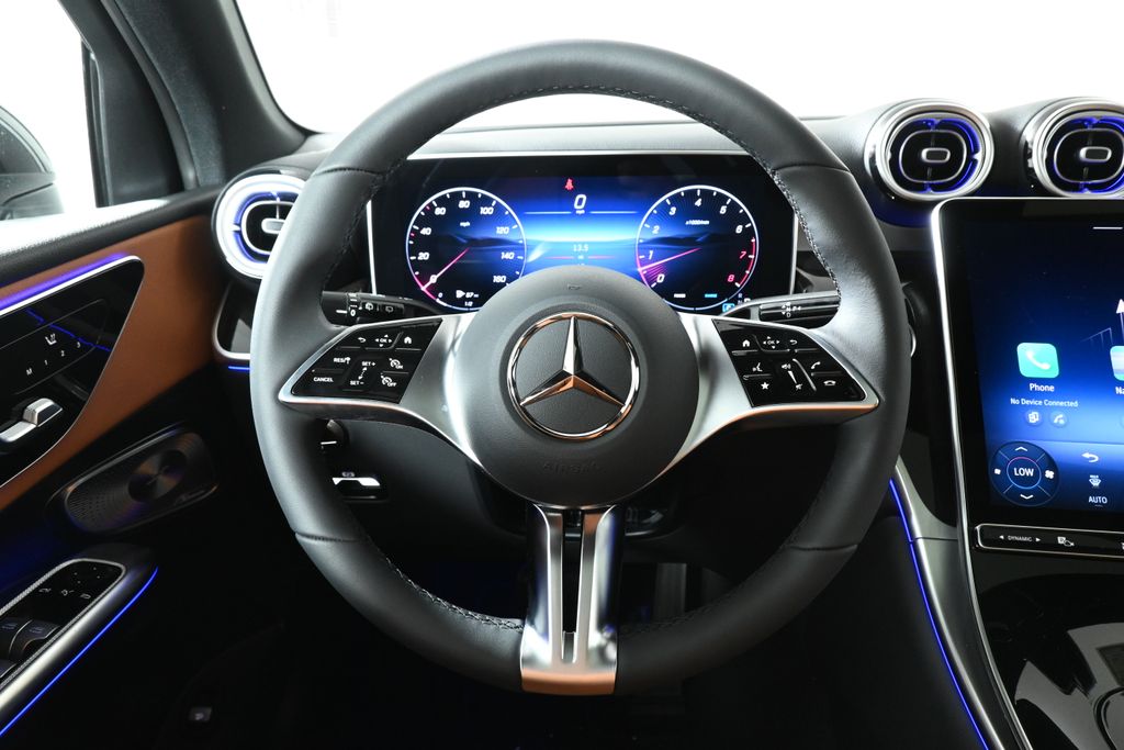 2025 Mercedes-Benz GLC 300 14