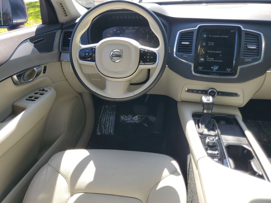 used 2021 Volvo XC90 car, priced at $24,995