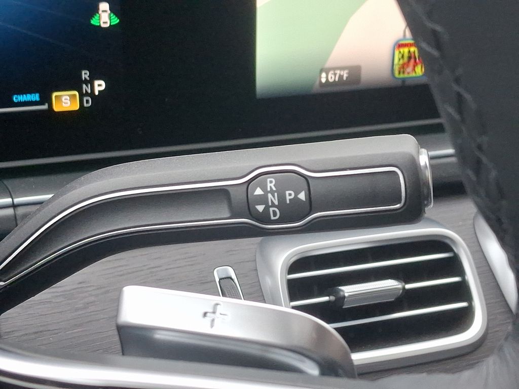 2025 Mercedes-Benz GLE 580 12