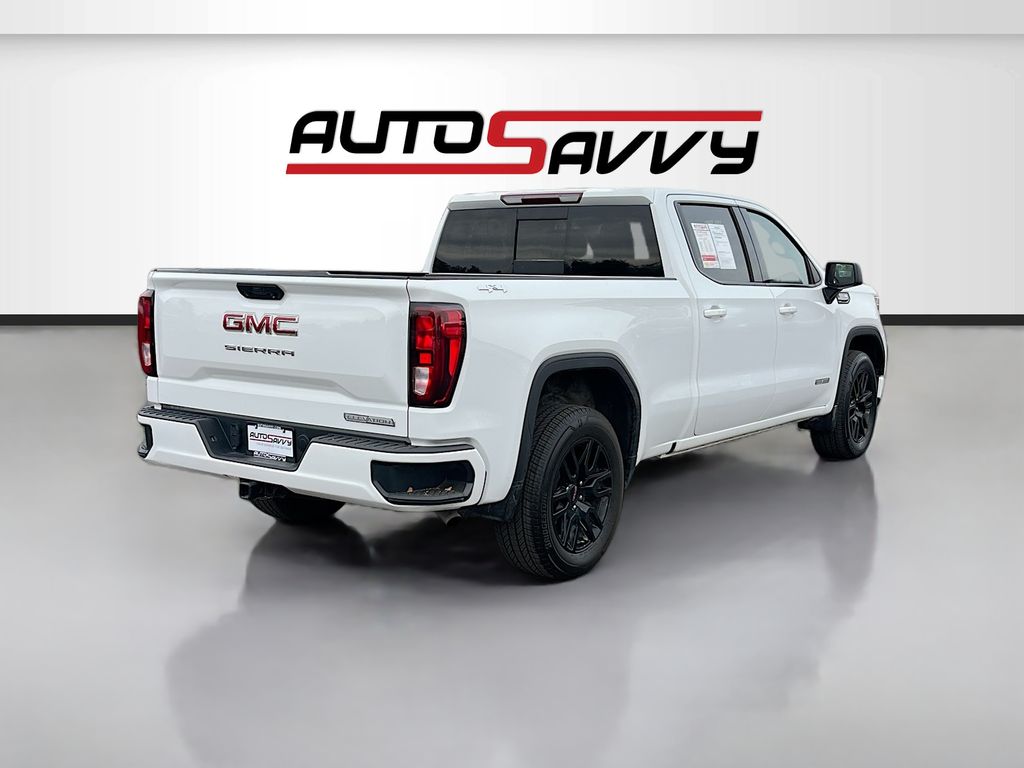 Used 2023 White GMC Elevation image 7