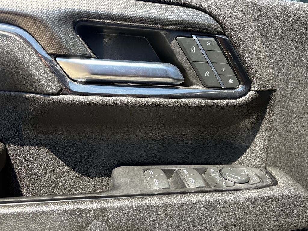 2024 GMC Sierra 2500HD AT4 - 10