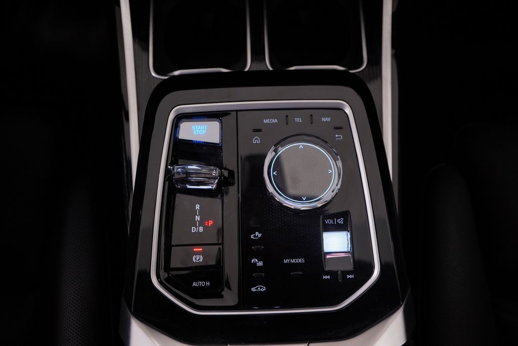2024 BMW i7 eDrive50 14