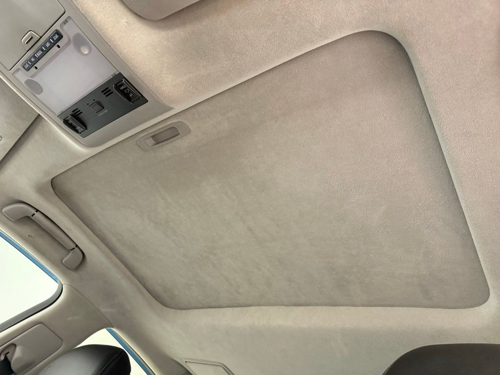 Thumbnail: 2014 Lexus LS - 18