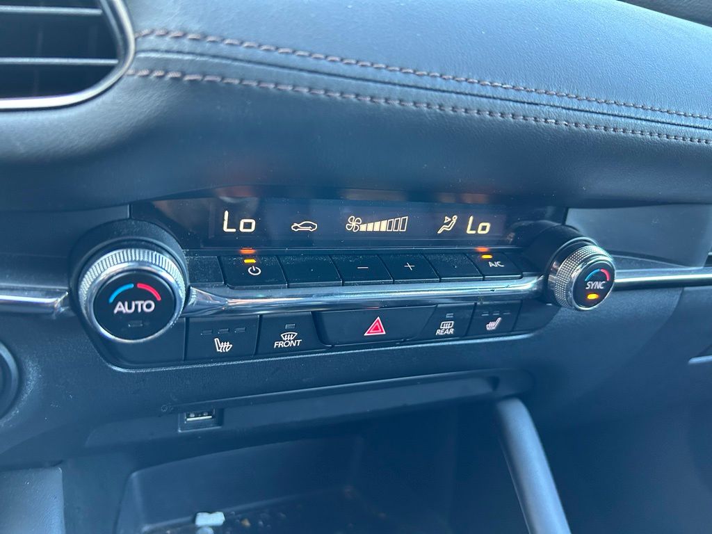 Thumbnail: 2020 Mazda Mazda3 - 26