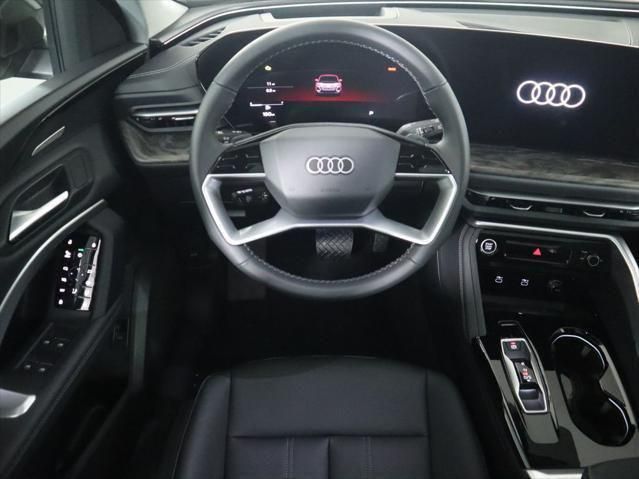 Thumbnail: 2025 Audi Q5 - 11