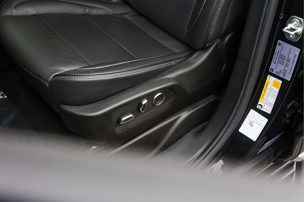 Used Car 2025 Gmc Yukon  Denali For Sale Under $80,000 In Austin, Texas