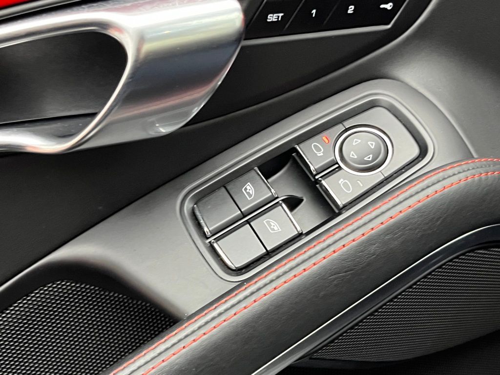 Thumbnail: 2018 Porsche 911 - 26