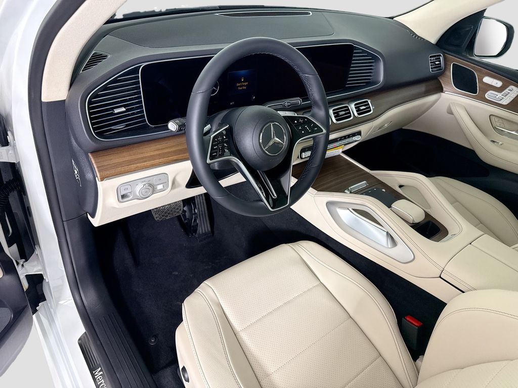 Thumbnail: 2026 Mercedes-Benz GLE - 10