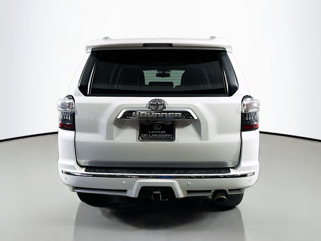 2016 Toyota 4Runner Limited 6