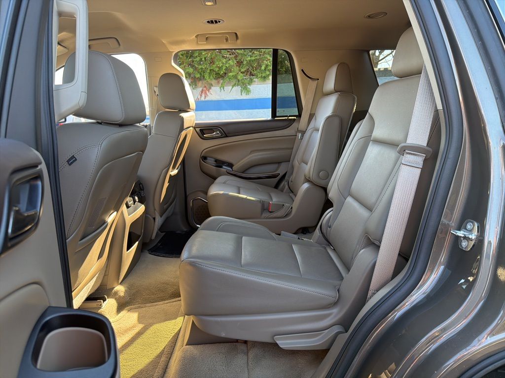 Thumbnail: 2015 GMC Yukon - 19