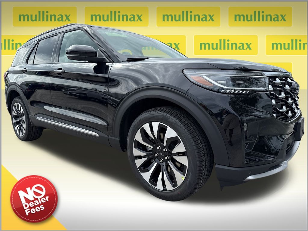 2026 Ford Explorer Platinum's photo