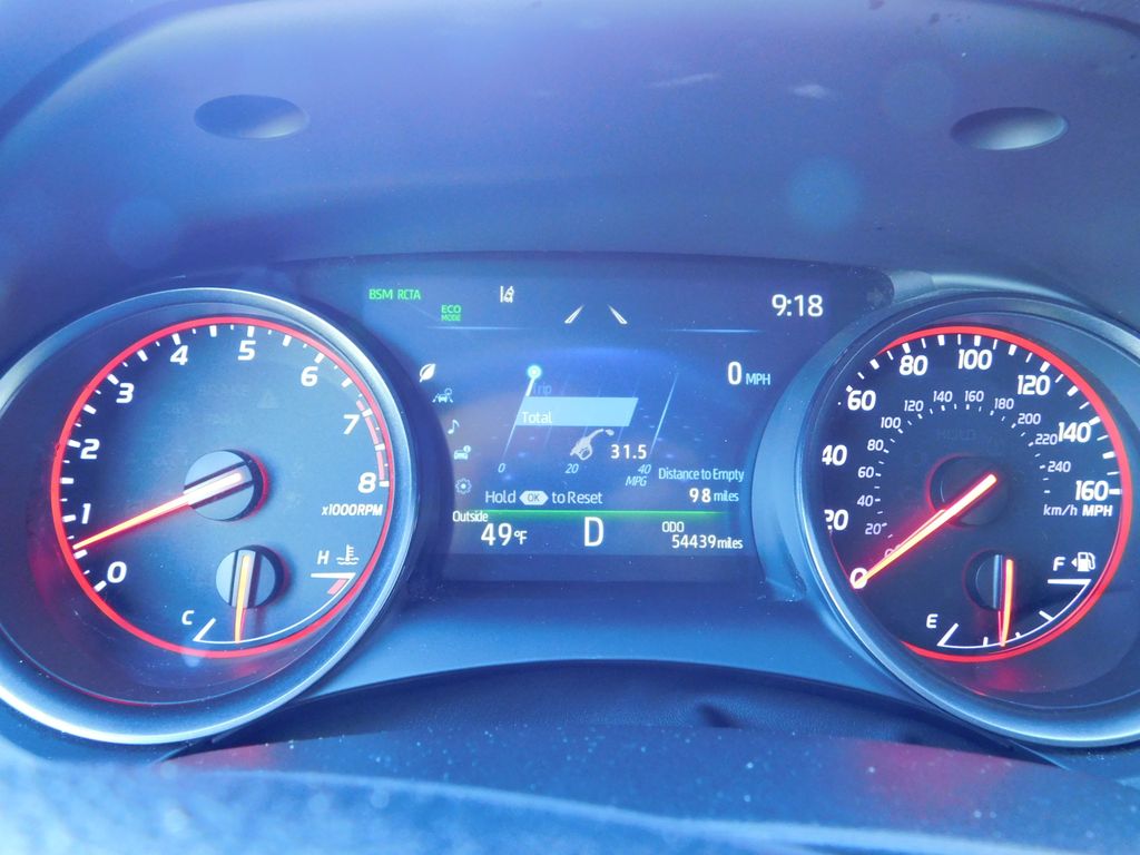 Thumbnail: 2022 Toyota Camry - 6