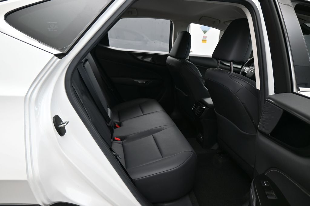 Used 2023 White Pearl Lexus 250 Base image 34
