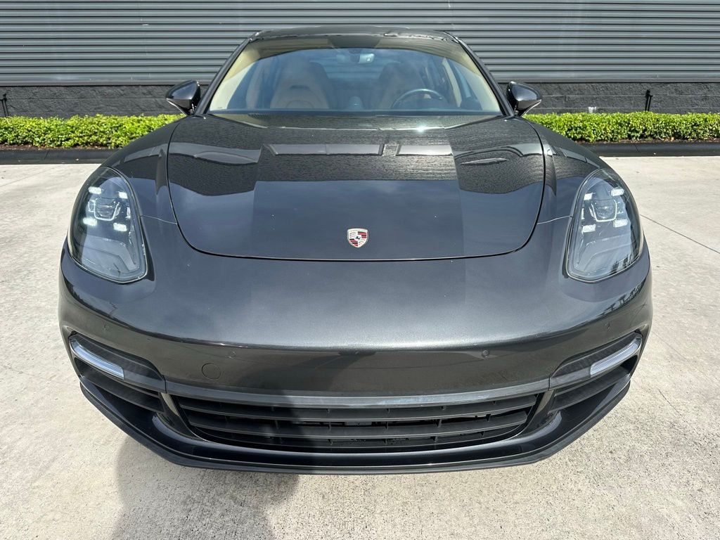 Thumbnail: 2018 Porsche Panamera - 8