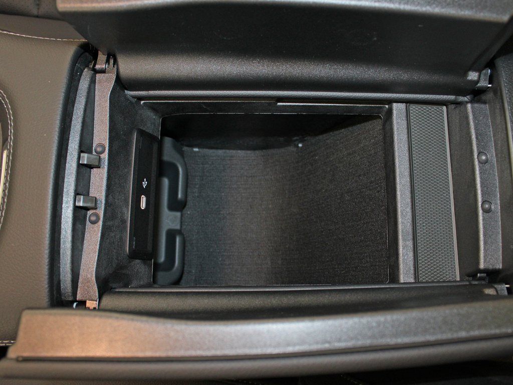 used 2026 Mercedes-Benz GLE car, priced at $69,420