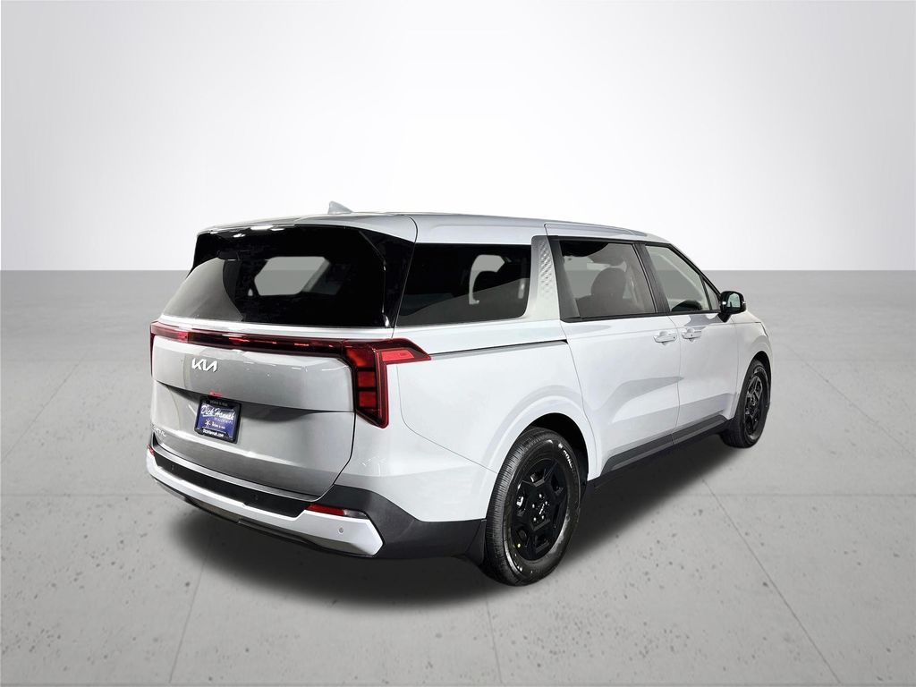 2027 Kia Carnival LX