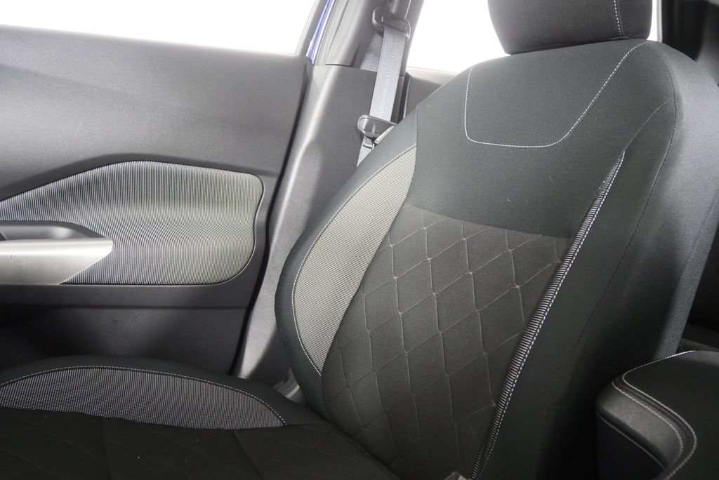 Thumbnail: 2020 Nissan Kicks - 20