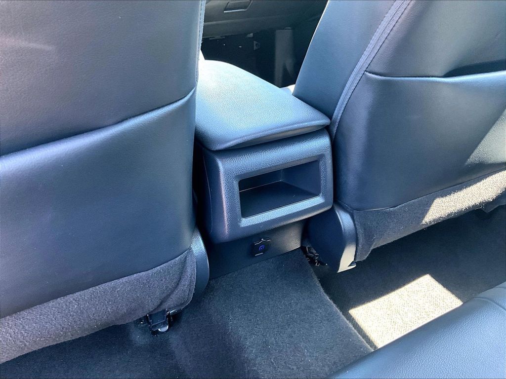 2024 Toyota Camry — photo 25