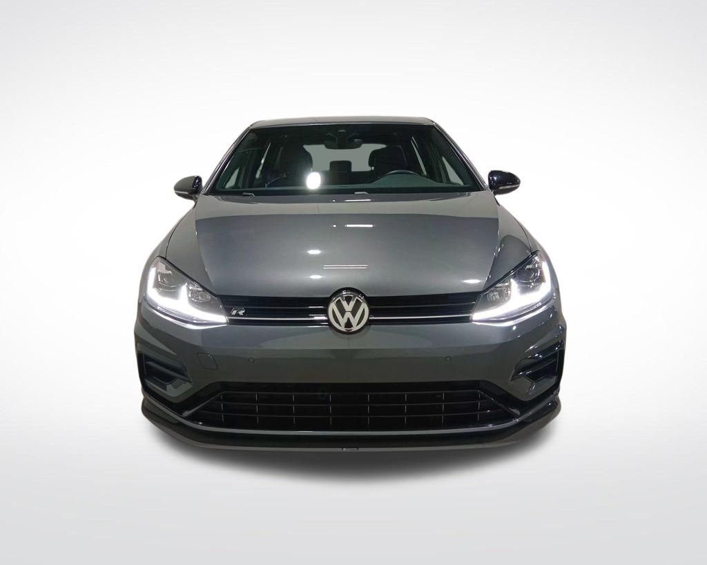 2019 Volkswagen Golf R 2.0T w/DCC & Navigation