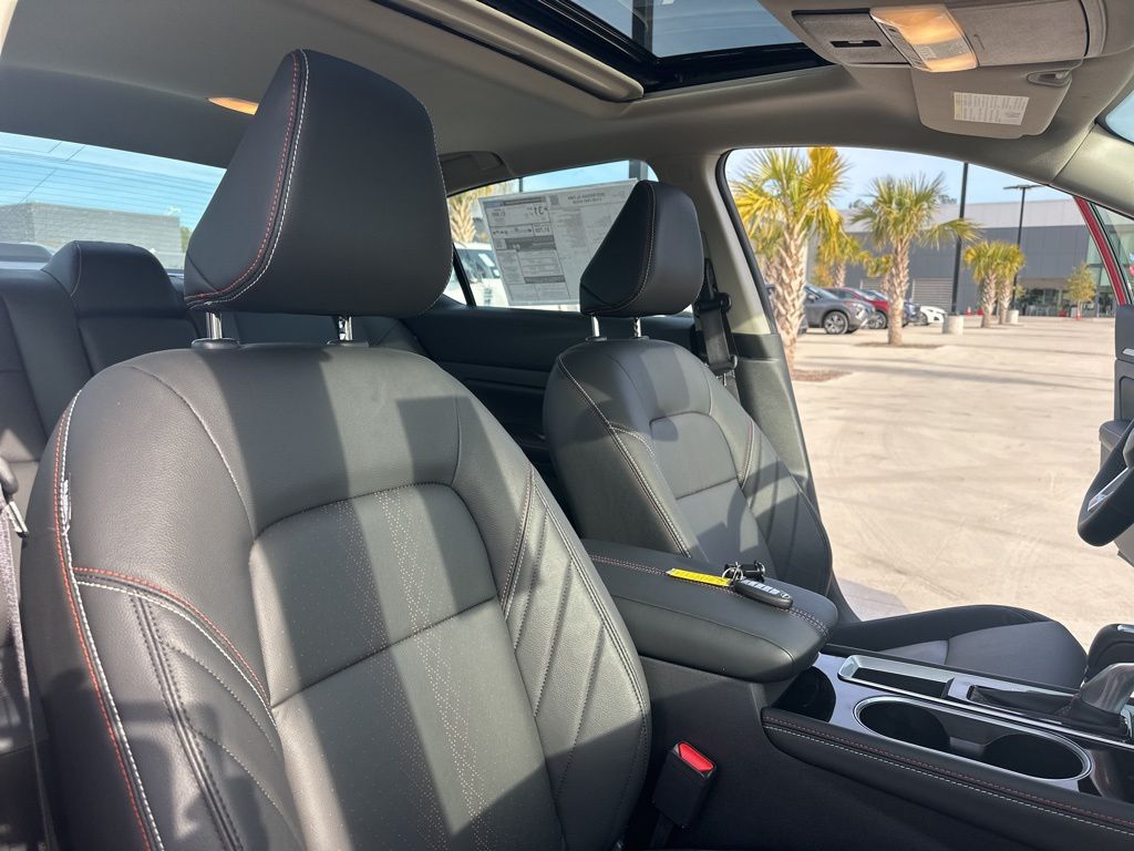 2025 Scarlet Ember Nissan Altima 2.5 SR FWD Sedan