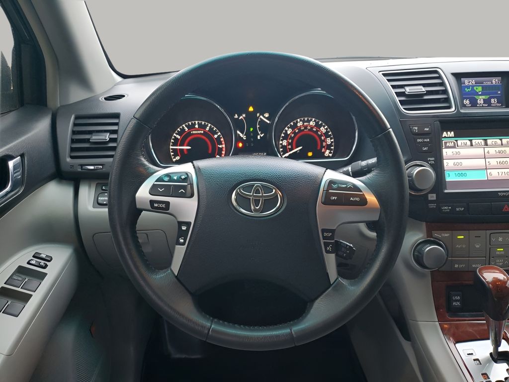 Used Car 2012 Toyota Highlander  Limited For Sale Under $12,000 In Austin, Texas