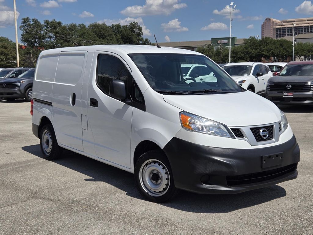 2019 Nissan NV200 S