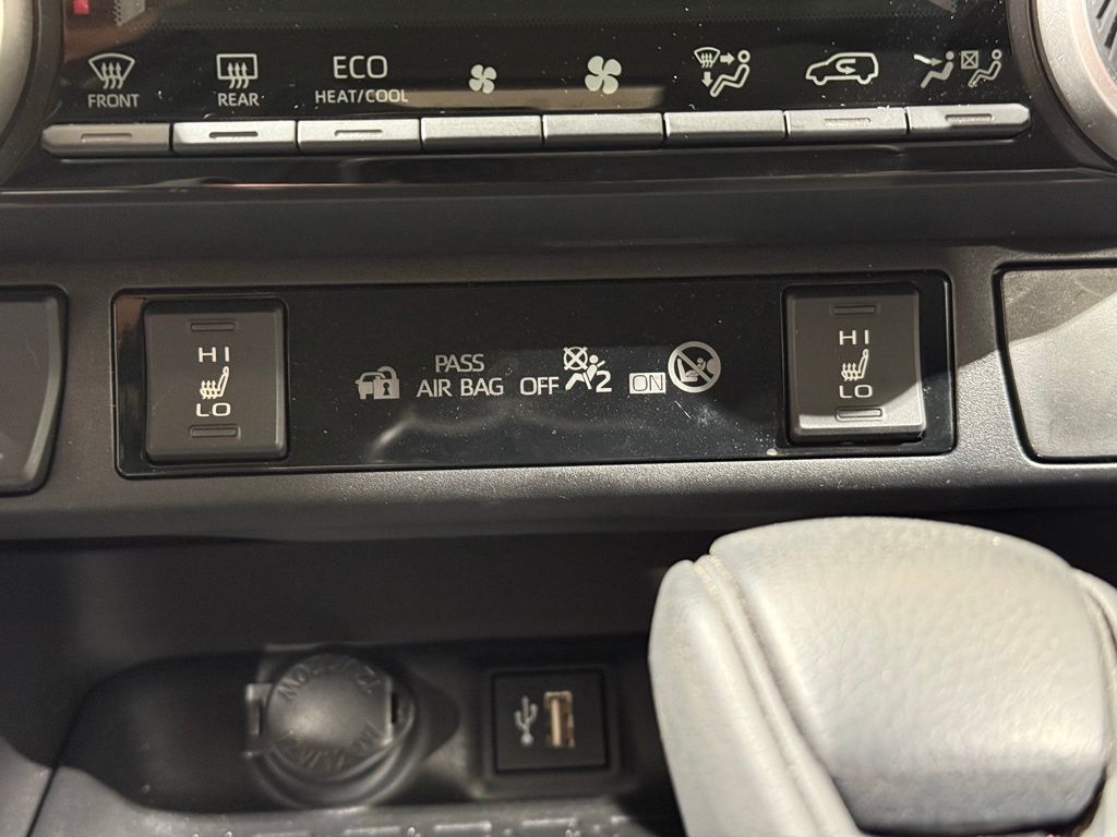 Thumbnail: 2023 Toyota RAV4 - 30