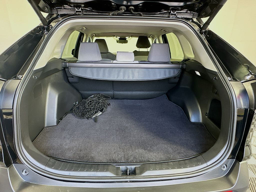 Thumbnail: 2025 Toyota RAV4 - 27