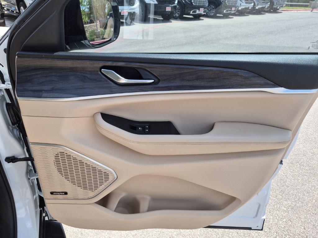 Used Car 2024 Jeep Grand Cherokee  Limited For Sale Under $40,000 In Austin, Texas