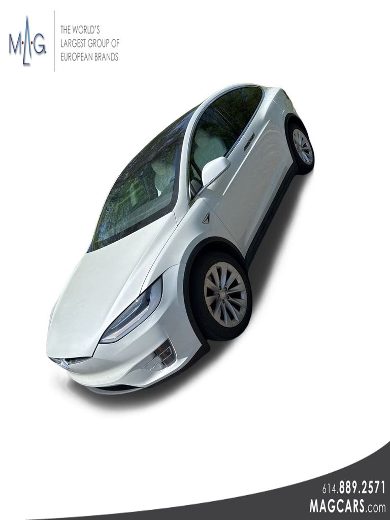 /2020 Tesla Model-X